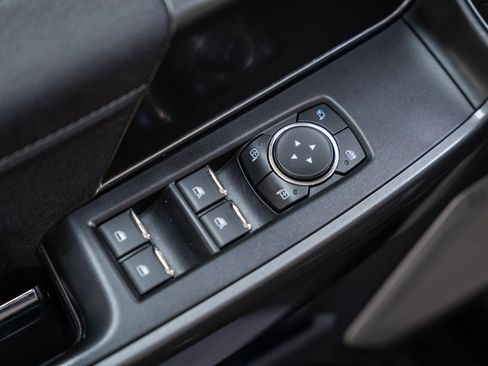 Certified 2022 Ford F150 Lariat w/ Equipment Group 502A High image 47