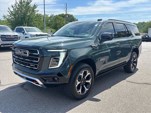 Certified 2026 GMC Yukon AT4 w/ AT4 Premium Package AWD/4WD image 3