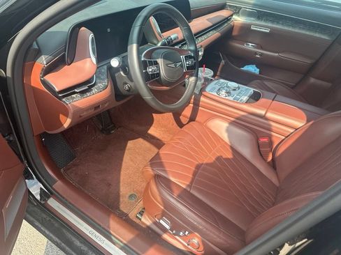Used 2024 Genesis G90 3.5T AWD/4WD image 8