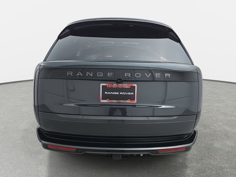 New 2026 Land Rover Range Rover SE image 6