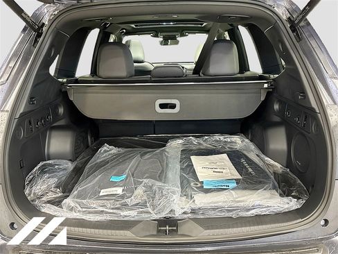 New 2025 Subaru Forester Limited image 28