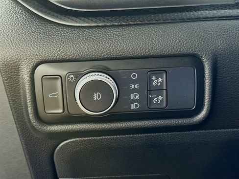 Used 2020 Ford Explorer ST w/ Premium Technology Package AWD/4WD image 14
