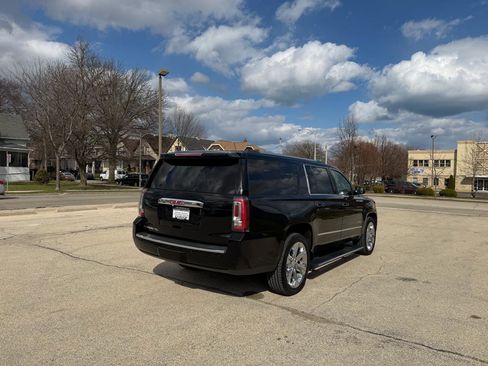 Used 2016 GMC Yukon XL Denali w/ Open Road Package image 7