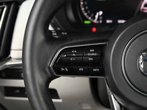 Certified 2025 MAZDA CX-90 3.3 Turbo w/ Premium Plus Pkg AWD/4WD image 20