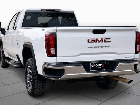 Used 2022 GMC Sierra 3500 SLE w/ SLE Convenience Package image 11