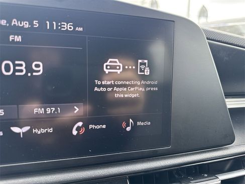 Used 2024 Kia Niro LX image 18