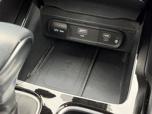 Used 2024 Kia Telluride SX Prestige AWD/4WD image 40