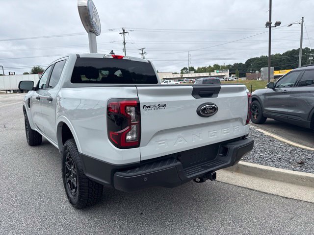 New 2026 Ford Ranger XLT w/ Black Appearance Package RWD image 9
