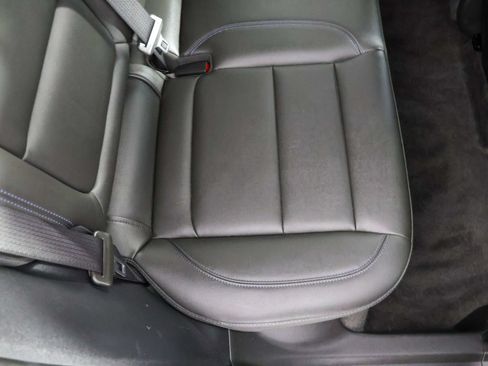 Used 2024 Buick Envista Sport Touring w/ Convenience I Package FWD image 31