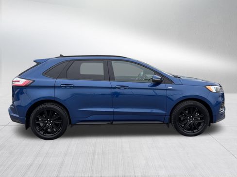 Used 2020 Ford Edge ST-Line w/ Cold Weather Package image 8