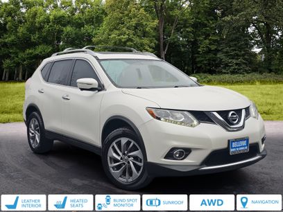 Used 2015 Nissan Rogue SL w/ SL Premium Package