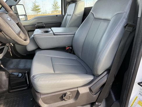 Used 2015 Ford F250 XL w/ Power Equipment Group image 7