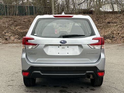 Used 2019 Subaru Forester image 4