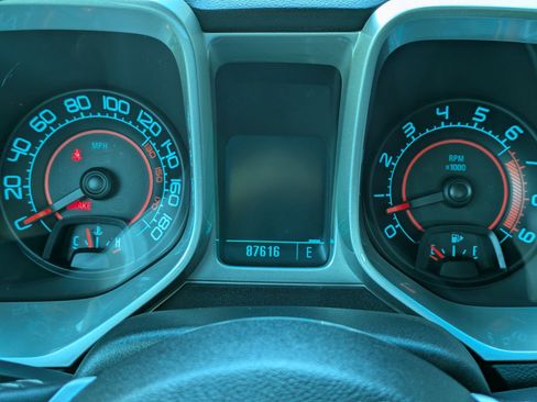 Used 2010 Chevrolet Camaro SS w/ White Stripe Package RWD image 15
