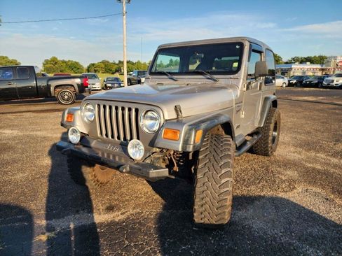 Used 2000 Jeep Wrangler Sport AWD/4WD image 12
