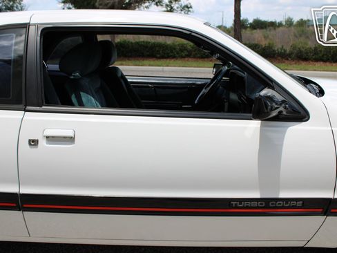 Used 1988 Ford Thunderbird RWD image 38