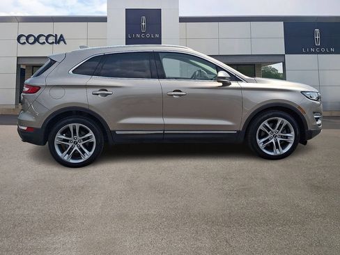 Certified 2019 Lincoln MKC Reserve w/ MKC Climate Package AWD/4WD image 7