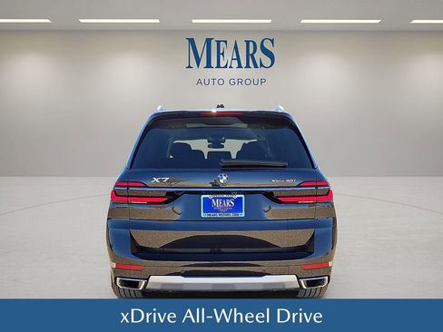Used 2023 BMW X7 xDrive40i image 5