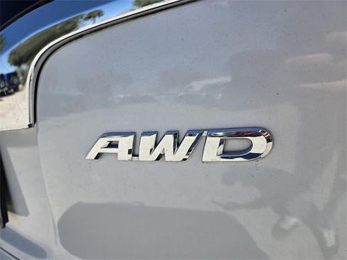 Used 2016 Honda CR-V Touring image 14