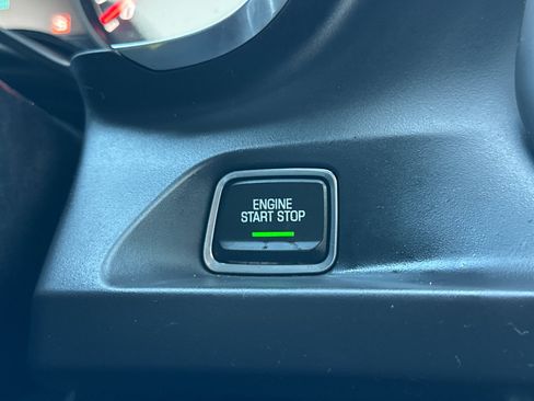 Used 2016 Chevrolet Camaro LT RWD image 33