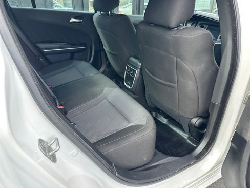 Used 2021 Dodge Charger SXT image 17