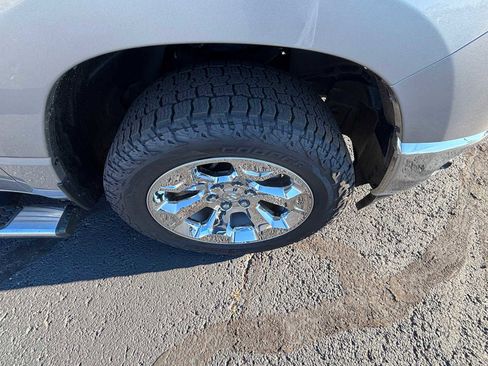 Used 2019 RAM 1500 Big Horn image 9