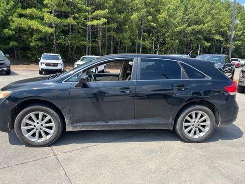 Used 2010 Toyota Venza FWD image 4