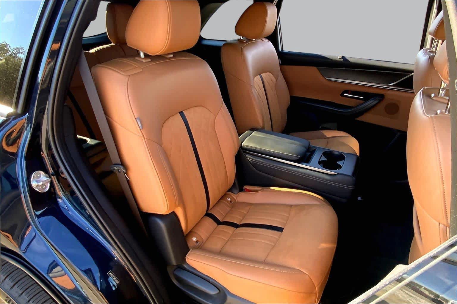 Certified 2024 MAZDA CX-90 3.3 Turbo S w/ Premium Plus AWD/4WD image 20
