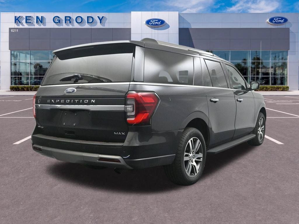 Used 2024 Ford Expedition Max Limited RWD image 7