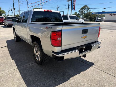 Used 2017 Chevrolet Silverado 1500 LT w/ All Star Edition AWD/4WD image 6