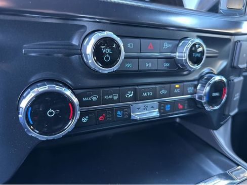 Used 2026 Ford F150 Lariat w/ Equipment Group 502A High image 29