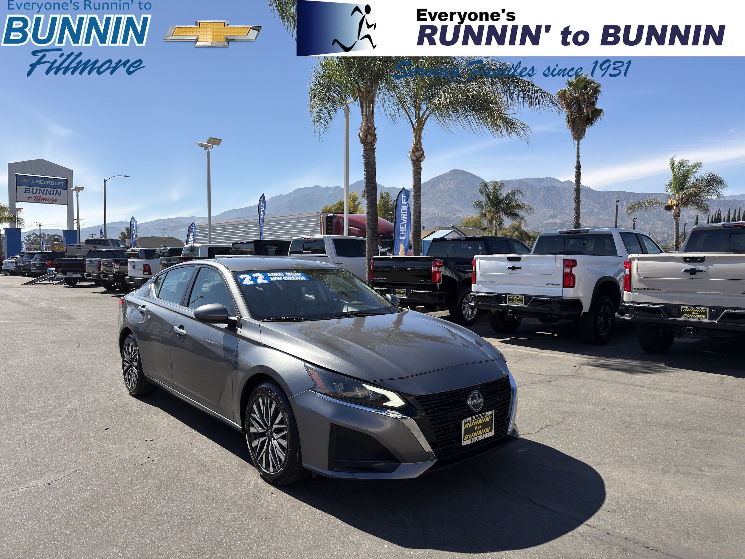 Used 2023 Nissan Altima 2.5 SV FWD image 1
