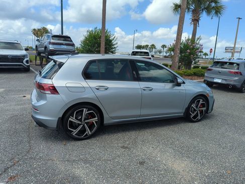 New 2026 Volkswagen GTI SE FWD image 5