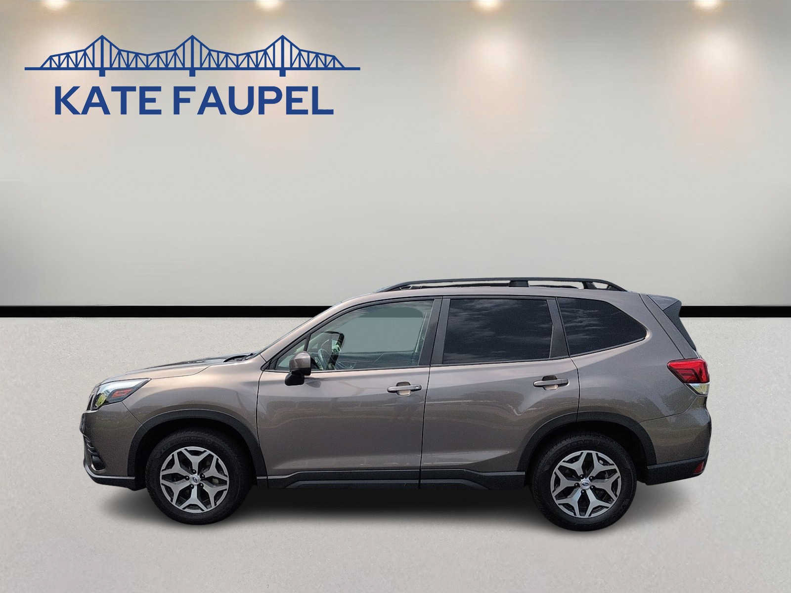 Used 2023 Subaru Forester Premium AWD/4WD image 4