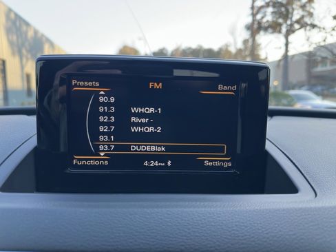 Used 2018 Audi Q3 2.0T Premium image 40