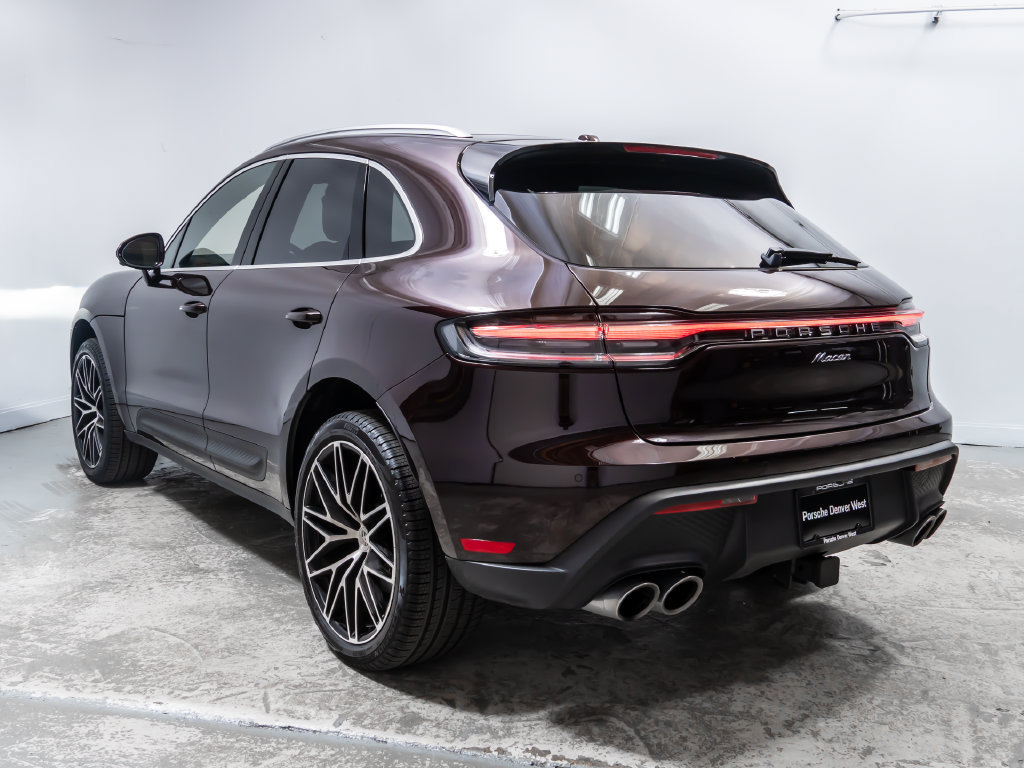 Used 2026 Porsche Macan AWD/4WD image 3