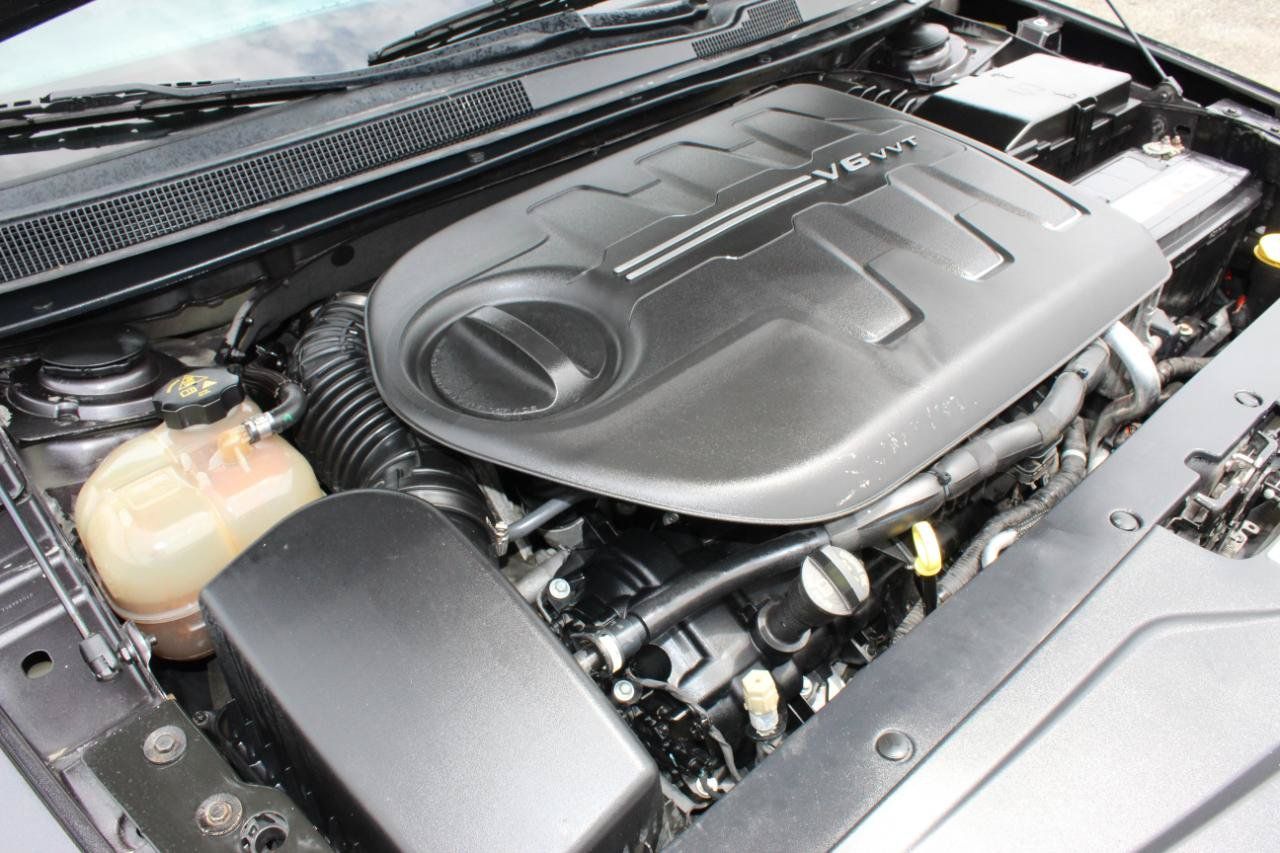 Used 2016 Chrysler 200 S AWD/4WD image 33