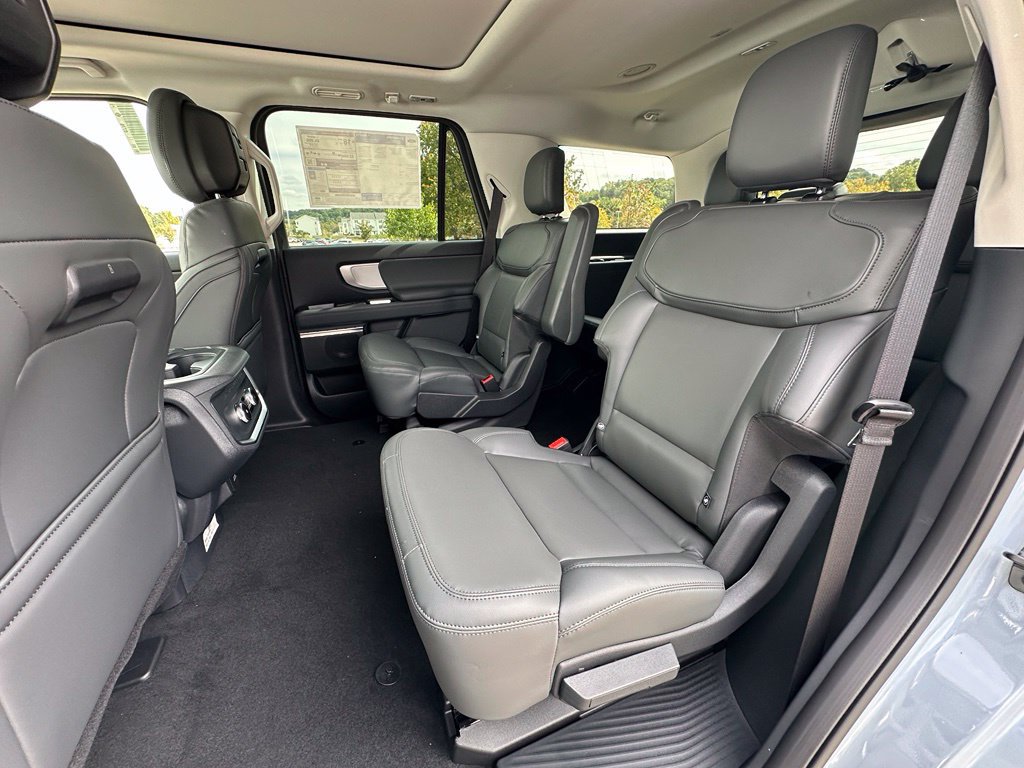 New 2027 Ford Expedition Active AWD/4WD image 20