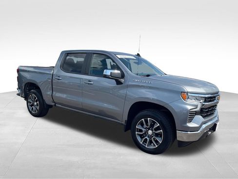 Used 2023 Chevrolet Silverado 1500 LT AWD/4WD image 8