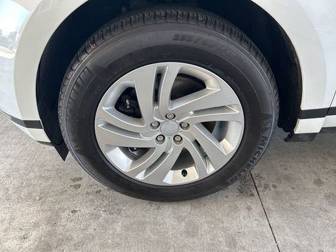 Used 2026 Land Rover Range Rover Evoque S AWD/4WD image 15