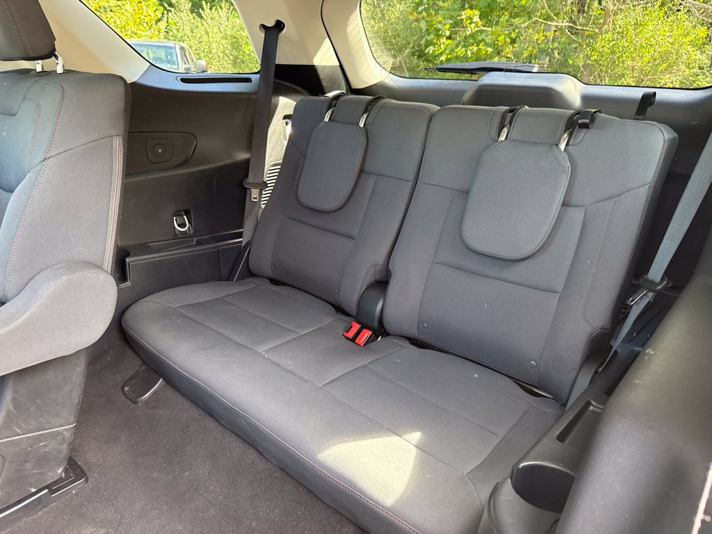 Used 2025 Ford Explorer Active AWD/4WD image 31