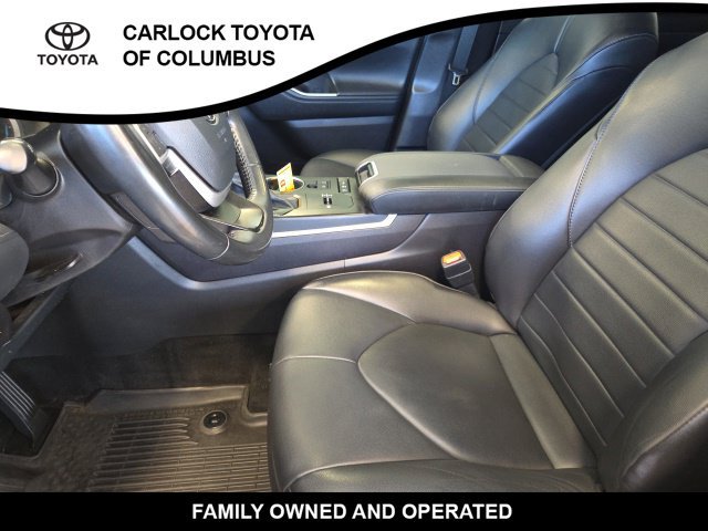 Used 2022 Toyota Highlander XLE AWD/4WD image 14
