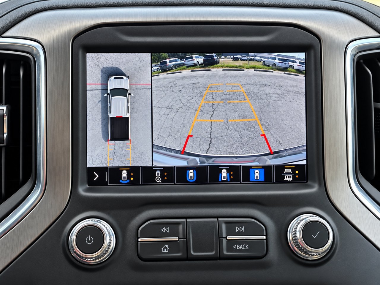 Certified 2020 GMC Sierra 2500 Denali w/ Denali Ultimate Package AWD/4WD image 22