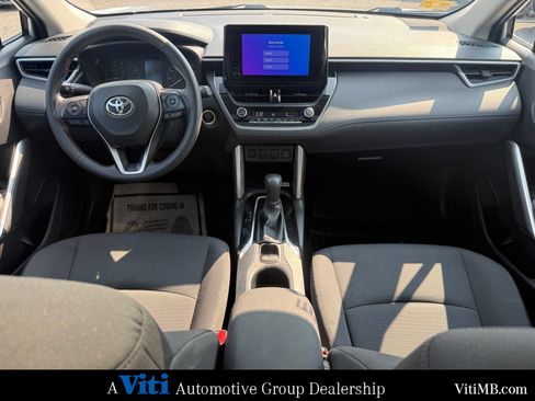 Used 2023 Toyota Corolla Cross LE w/ Moonroof Package AWD/4WD image 2