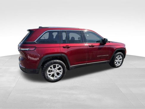 Used 2023 Jeep Grand Cherokee Limited AWD/4WD image 12