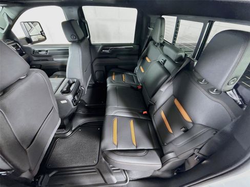 New 2026 GMC Sierra 2500 AT4 w/ AT4 Premium Plus Package AWD/4WD image 18