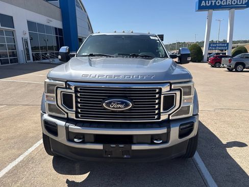 Used 2022 Ford F450 Platinum w/ FX4 Off-Road Package AWD/4WD image 2