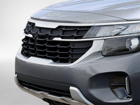 New 2026 Kia Seltos LX image 12