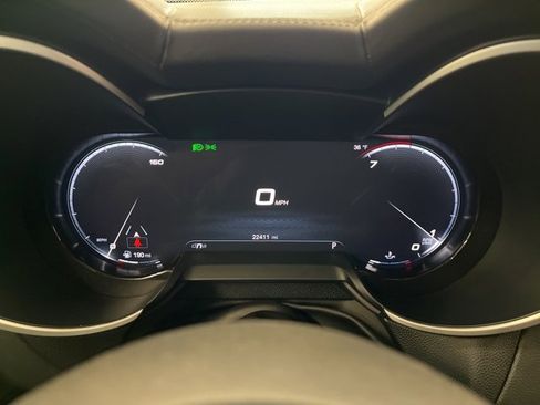 Used 2024 Alfa Romeo Stelvio Veloce image 19