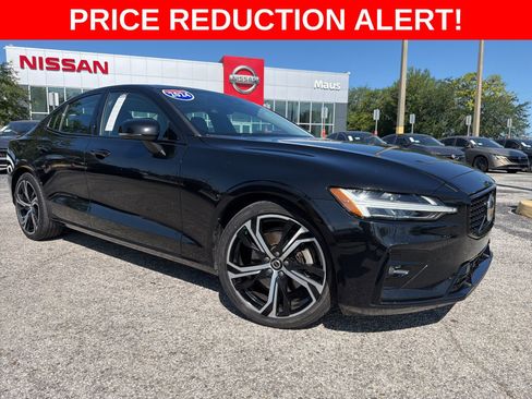 Used 2024 Volvo S60 B5 Core FWD image 1